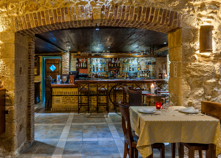 Food & Drinks 3, Filoxenia Beach, Crete