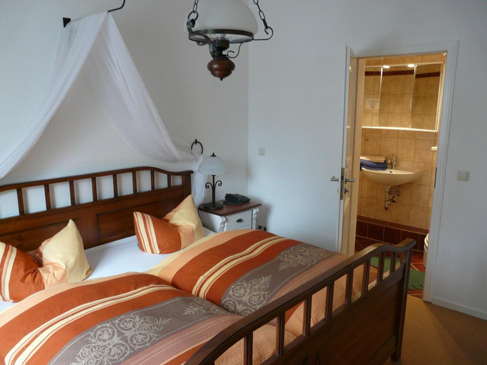 Bedroom 4, Pension Wegerich, Erfurt