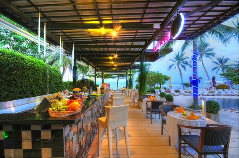Food & Drinks, Fenix Beach Resort Samui by Compass Hopitality, Ko Samui