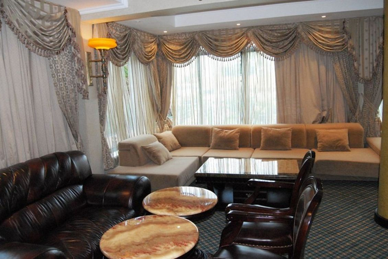 Public Area, Boma Inn, Starehe
