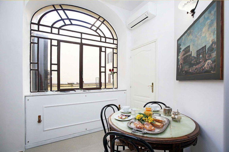 Exterior & Views, Maior, Rome