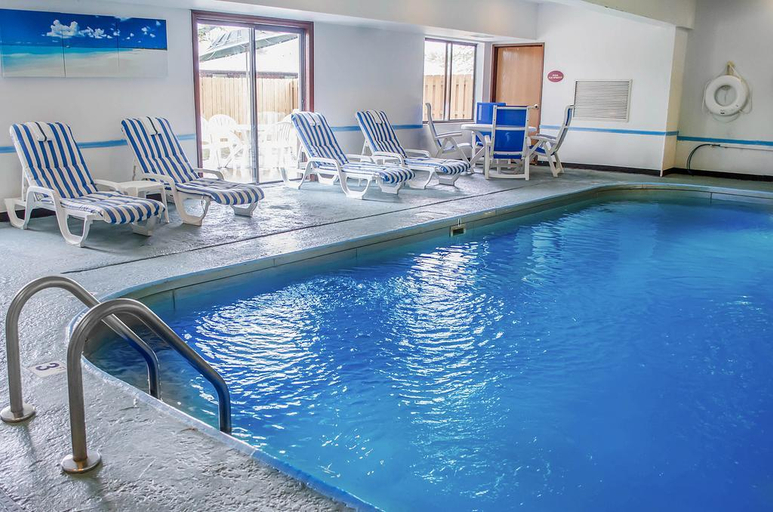 Sport & Beauty 2, Wingate by Wyndham Owensboro, Daviess