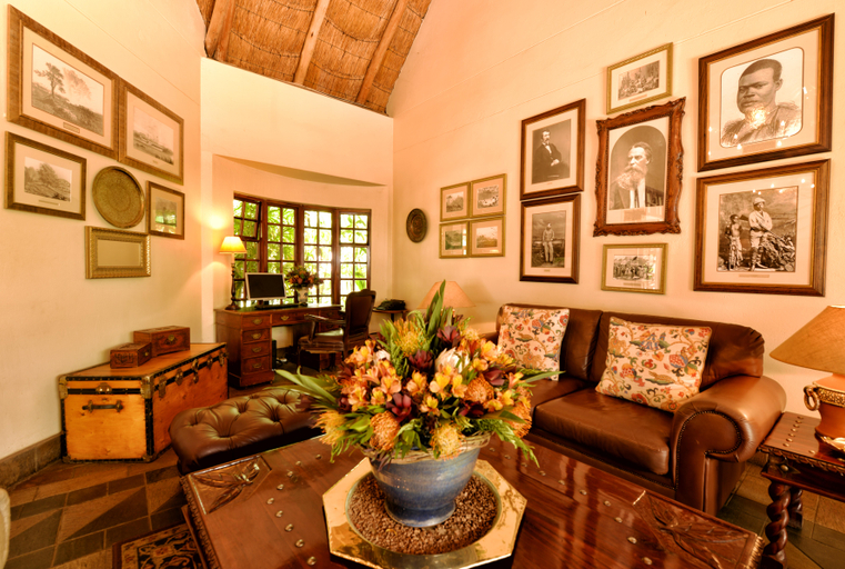 Public Area 5, Ilala Lodge Hotel, Hwange
