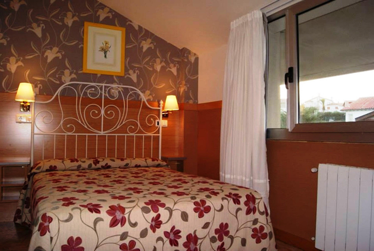 Bedroom 3, Sandra II, Cantabria