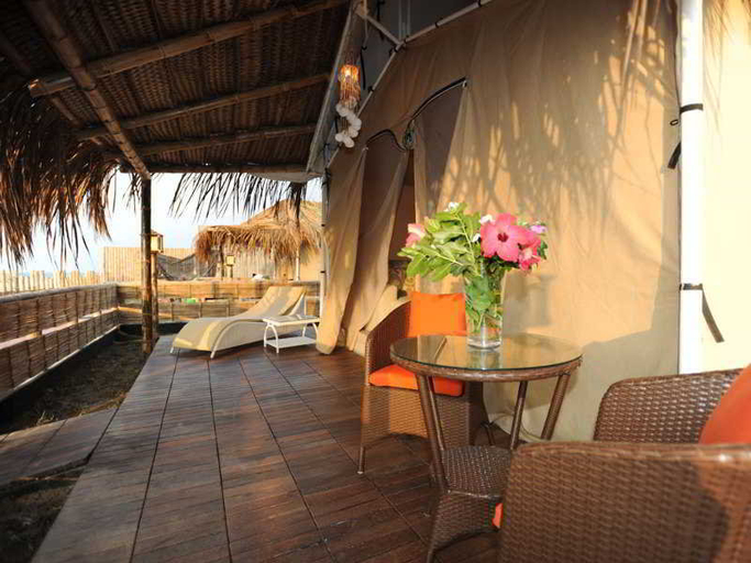 Others 5, Vichayito Bungalows y Carpas, Talara