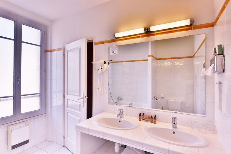 Bathroom 3, La Garoupe Gardiole Boutique Hotel, Alpes-Maritimes