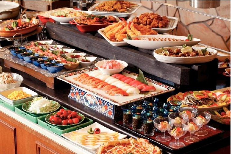 Food & Drinks