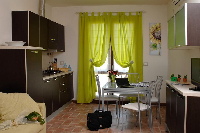 Others 5, Residenza Principina RTA, Grosseto