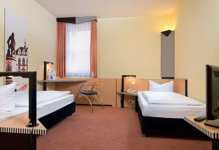 Bedroom 4, TRYP by Wyndham Halle, Halle (Saale)