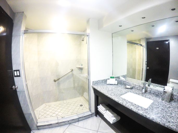 Bedroom 4, Pueblo Amigo Hotel Plaza & Casino Tijuana, Tijuana