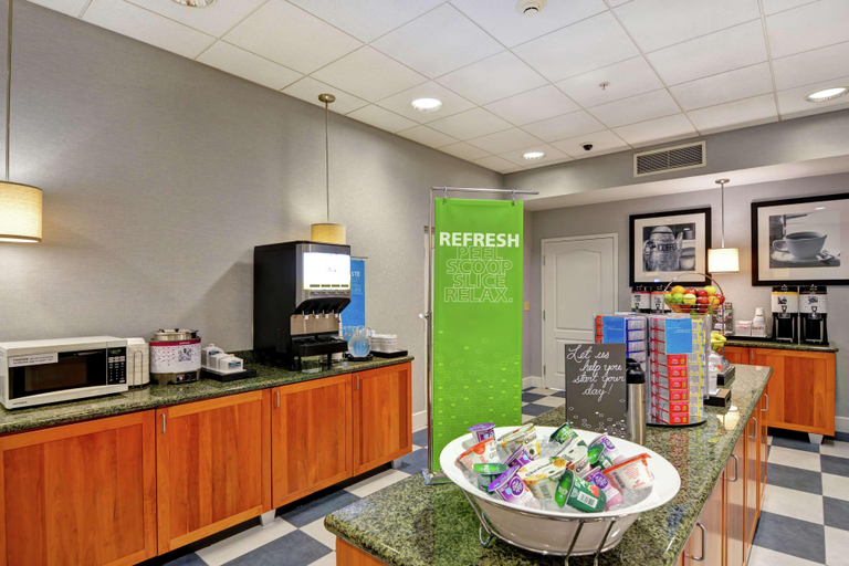 Public Area 2, Hampton Inn Sayre, Bradford