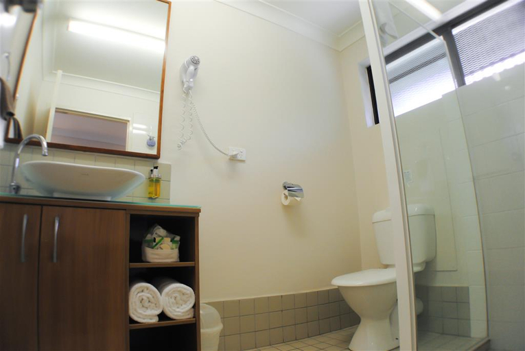 Bathroom 5, Best Western Sunnybank Star Motel, Eight Mile Plains