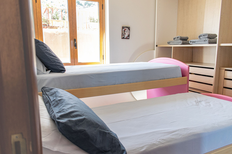 Bedroom 3, Appartamento Blue Holiday, Messina