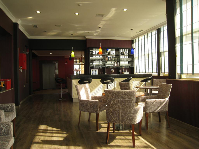 Food & Drinks 4, Central Park, Baku