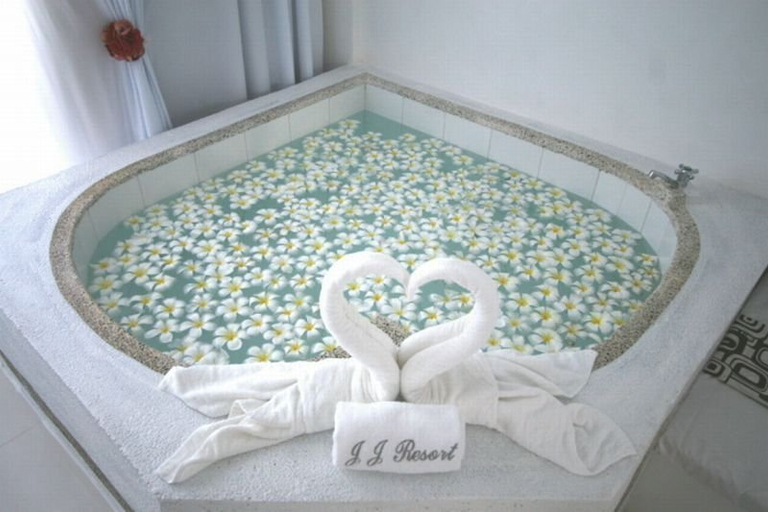 Others 4, JJ Resort and Spa, Malay