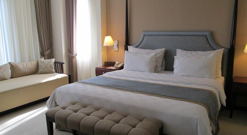 Bedroom 16