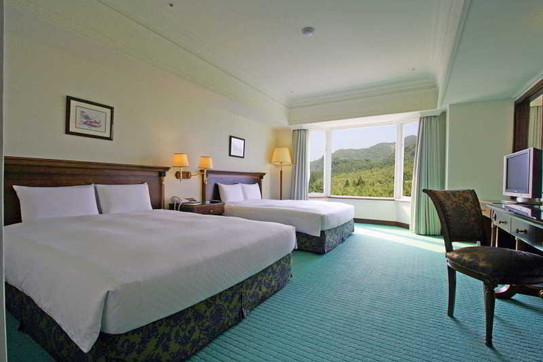 Bedroom 4, Le Midi Hotel, Nantou