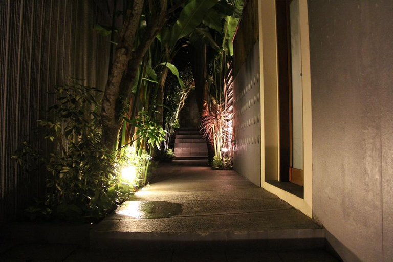 Public Area 5, Villa Travis, Badung