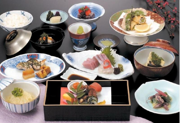 Food & Drinks, Livemax Resort Aki Miyajima, Hatsukaichi