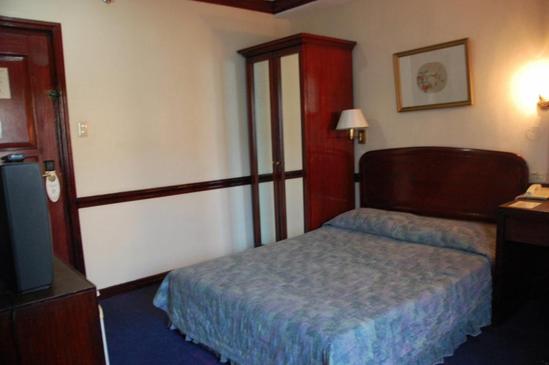 Bedroom 3, Great Eastern Hotel Quezon City, Quezon City