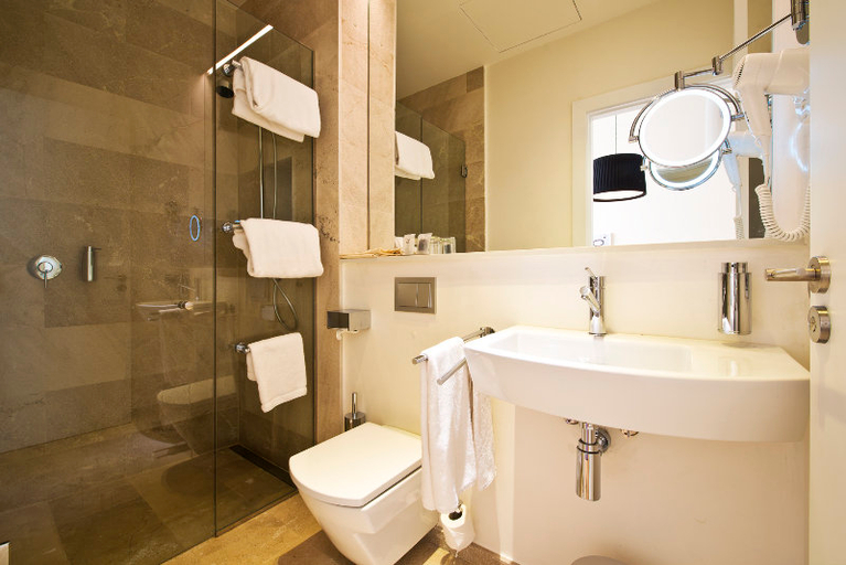 Bathroom, Palma Suites Hotel Residence, Baleares