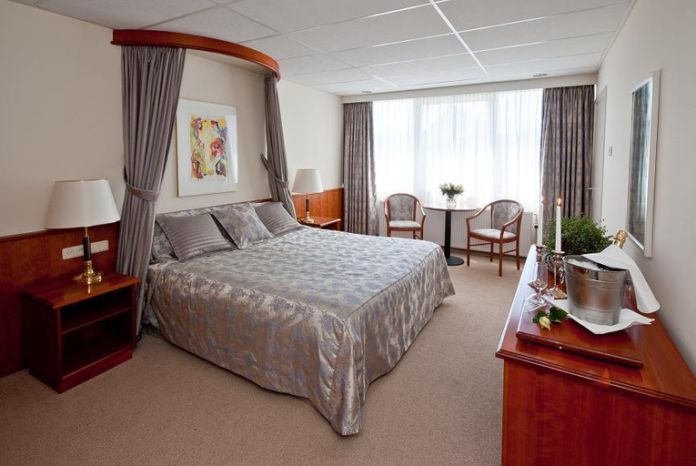 Bedroom 4, De Rustende Jager, Haarlemmermeer