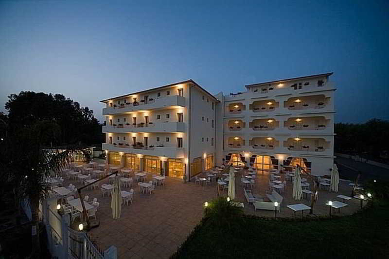 Exterior & Views 2, Stella Marina Hotel, Reggio Di Calabria