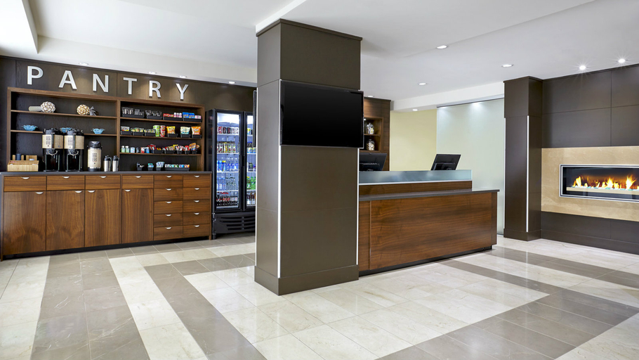 Public Area 2, Four Points by Sheraton Surrey, Greater Vancouver