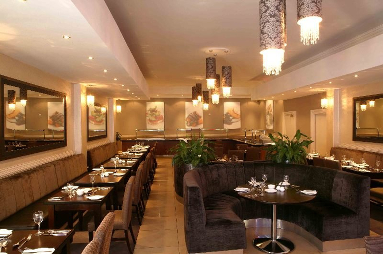Food & Drinks 5, Killarney Oaks Hotel