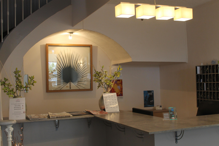 Public Area 2, Les Tourelles, Var