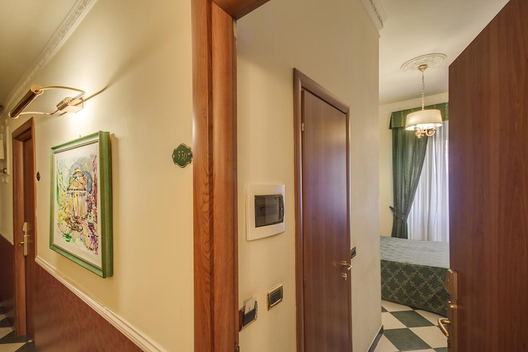Bedroom 5, Giorgina, Rome