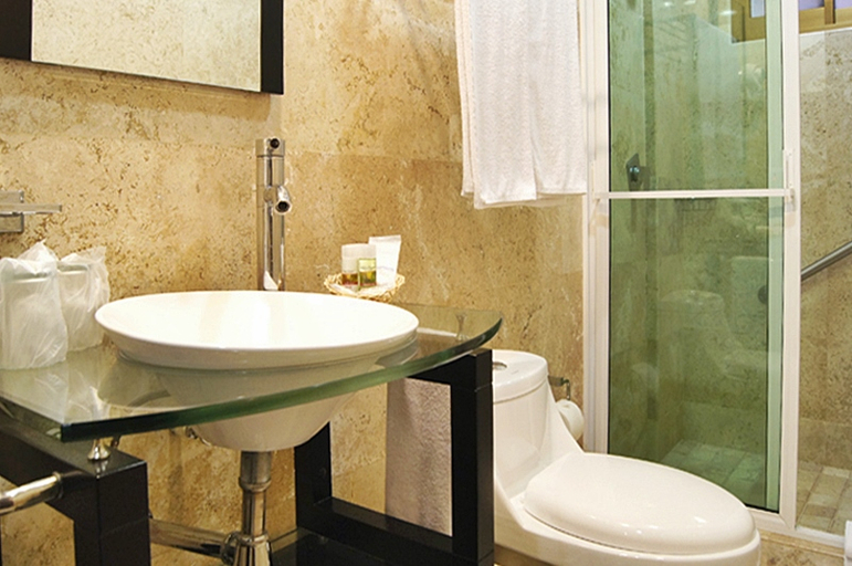 Bathroom 5, Porto Allegro Puerto Vallarta, Puerto Vallarta