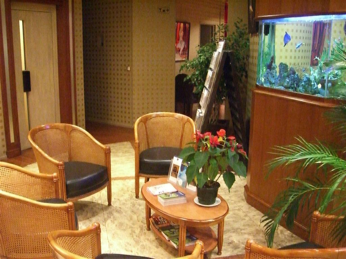 Public Area 3, Hotel de Champagne, Marne