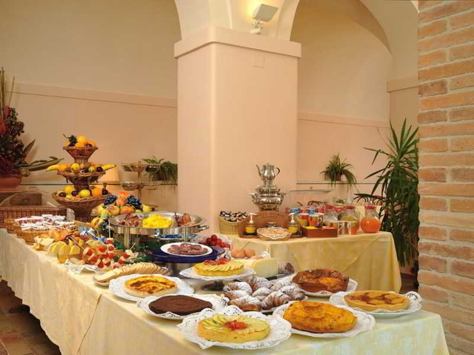 Food & Drinks 5, Albergo San Domenico, Pesaro E Urbino