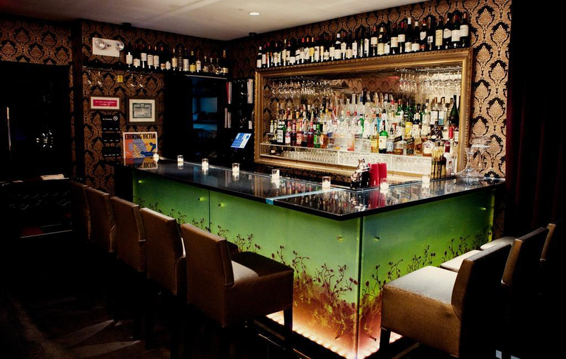 Food & Drinks 4, Hotel Stanford, New York