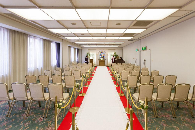Business Facilities