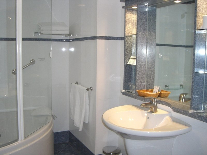 Bathroom 5, Hotel Samar, Pontevedra