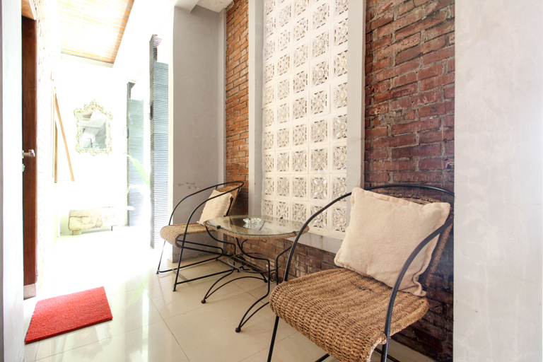 Public Area 5, RedDoorz Syariah near UIN Yogyakarta, Sleman