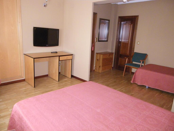 Bedroom 5, Hotel Silva, A Coruña