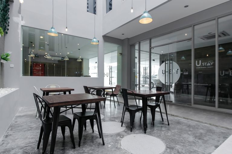 RedDoorz Plus near Tebet, South Jakarta