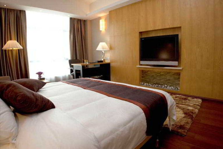 Bedroom 3, Meritz Hotel, Miri