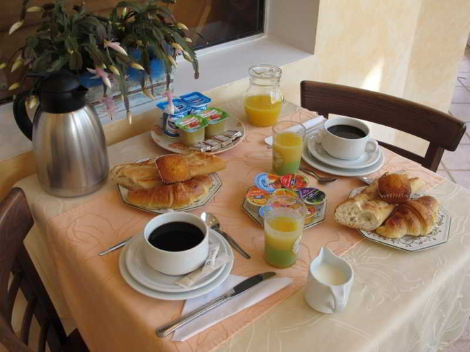 Food & Drinks, Hotel Acostel, Seine-et-Marne