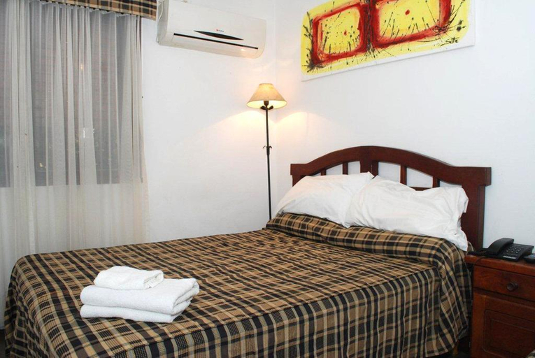 Bedroom 3, Laerte, Capital