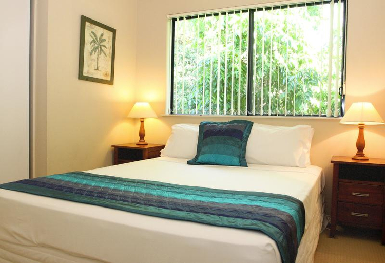 Bedroom 5, Nautilus Holiday Apartments, Douglas