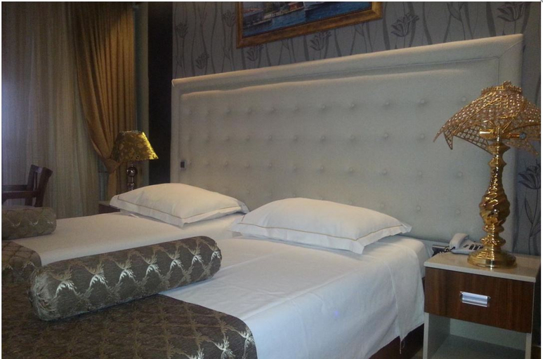 Bedroom 5, Galata Palace Hotel, Beyoğlu