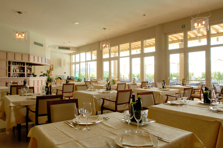 Food & Drinks 5, Cappuccina Country Resort, Siena