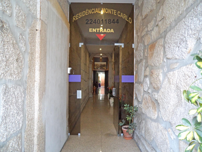 Public Area 1, Residencial Monte Carlo, Porto