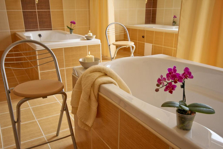 Bathroom, Vis Vitalis Hotel, Gödöllő