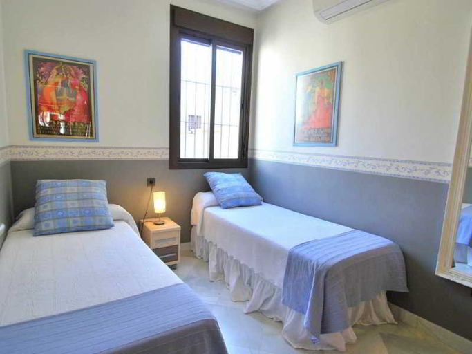 Bedroom 3, Living Sevilla Apartments, Sevilla