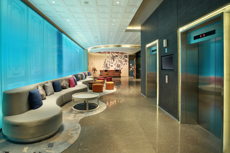 Public Area, Mercure Solo, Solo